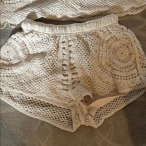 Vintage Havana Cream High Waist Lace Shorts